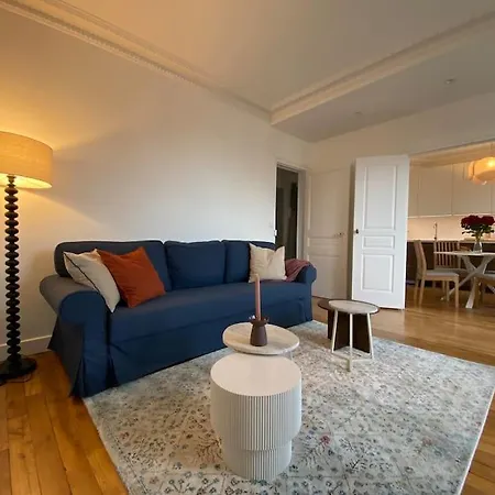 Onlangs Gerenoveerd Parijs Apartment *